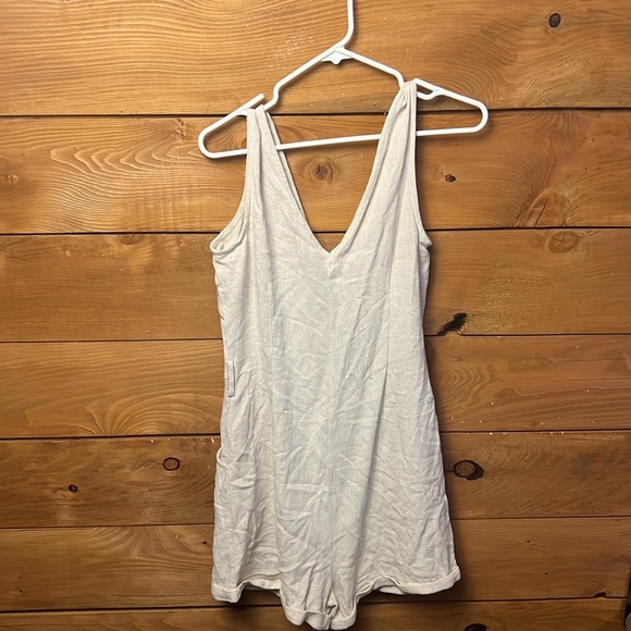 V-Neck Button-Up Romper Womens Lg off white Pockets Summer Casual Beach Party - Picture 7 of 7